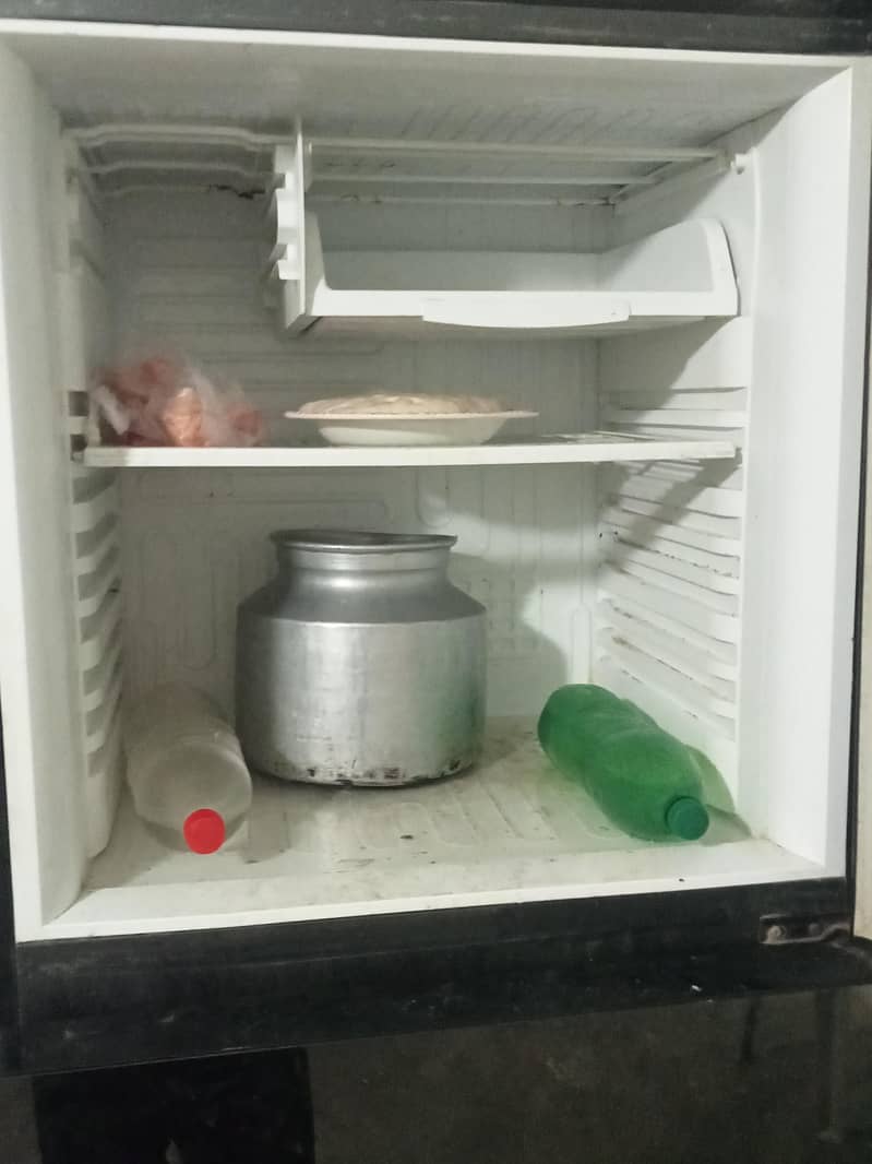 refrigerator 2
