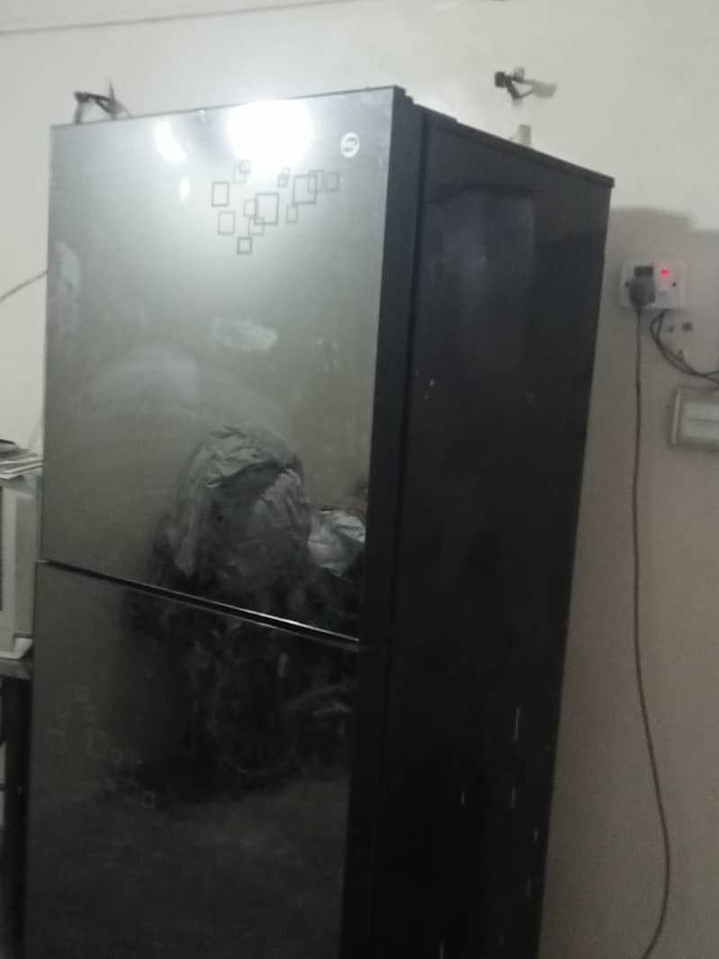refrigerator 4