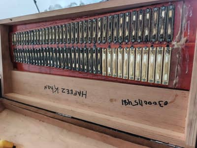 Paris reeds harmonium