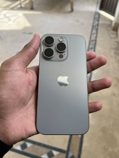 Apple iPhone 15 Pro