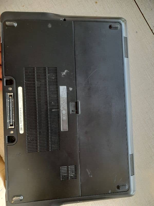 dell latitude E7250 3