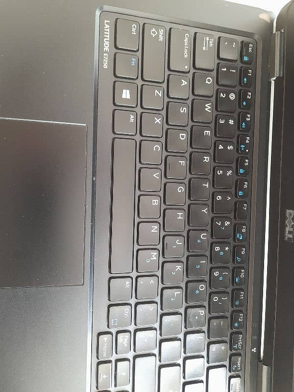 dell latitude E7250 4