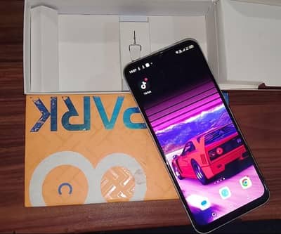 Tecno Spark 8C