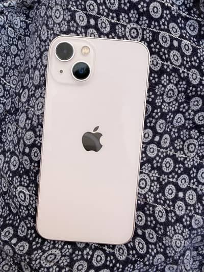 Apple iPhone 13