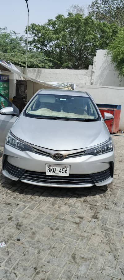 Toyota Corolla GLI 2017 urgent sale
