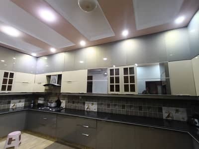1 Kanal Beautiful Corner House