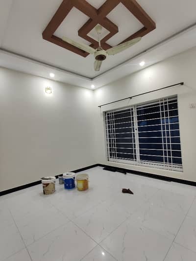 E block 8Marla Ground Portion For Rent Multi Gardens B-17 near to merkaz gass bhi availbe ha