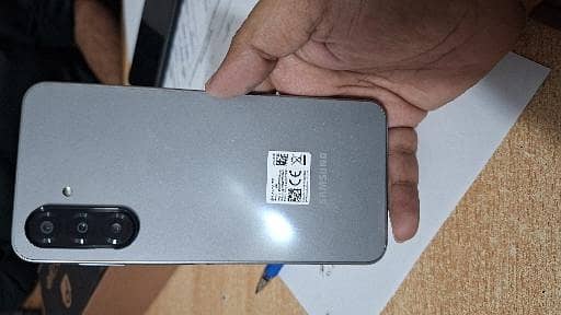 Samsung galaxy A17 full now condition 10 11 months warranty  8gb 256gb