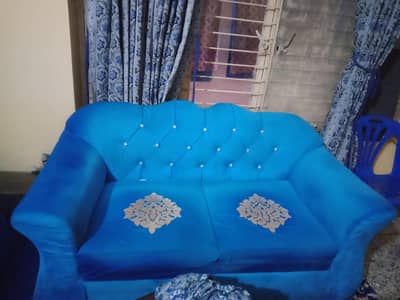 Blue velvet sofa set