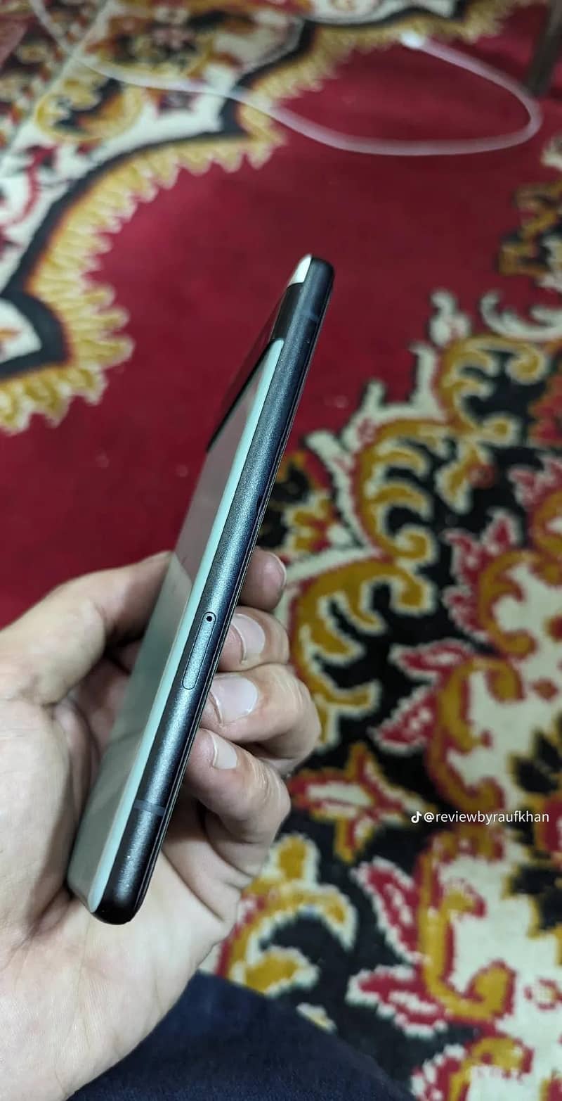 Google Pixel 6a 4