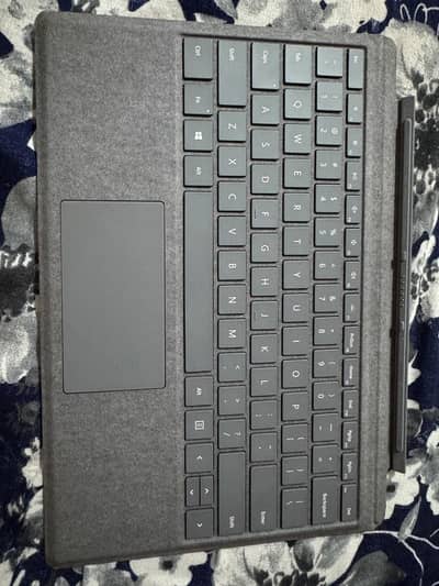 Microsoft surface +7Pro 11  Generation 16G Ram