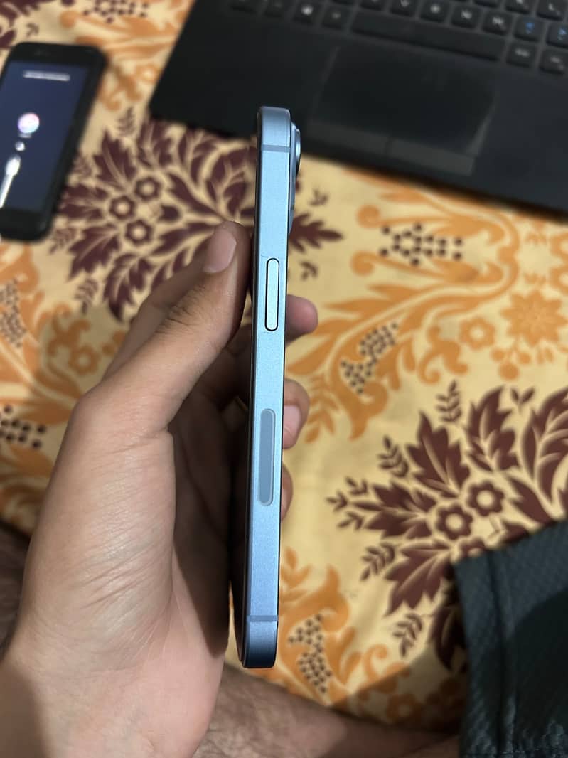 Apple iPhone 14 0