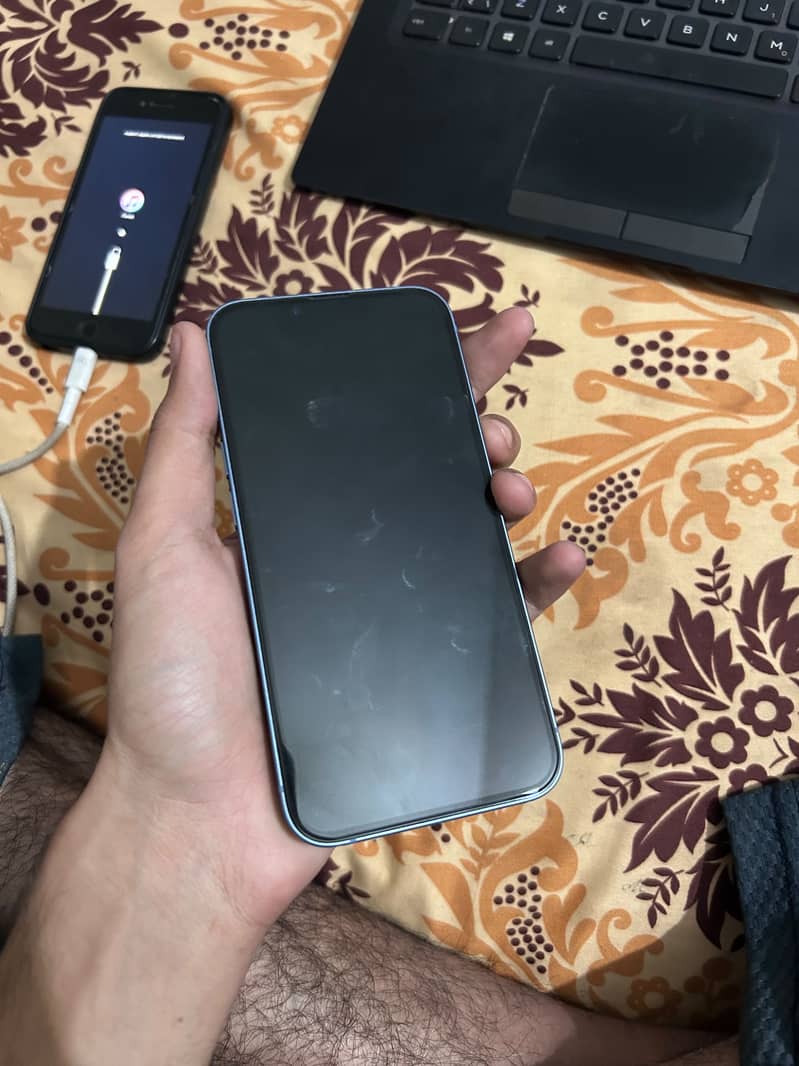 Apple iPhone 14 5