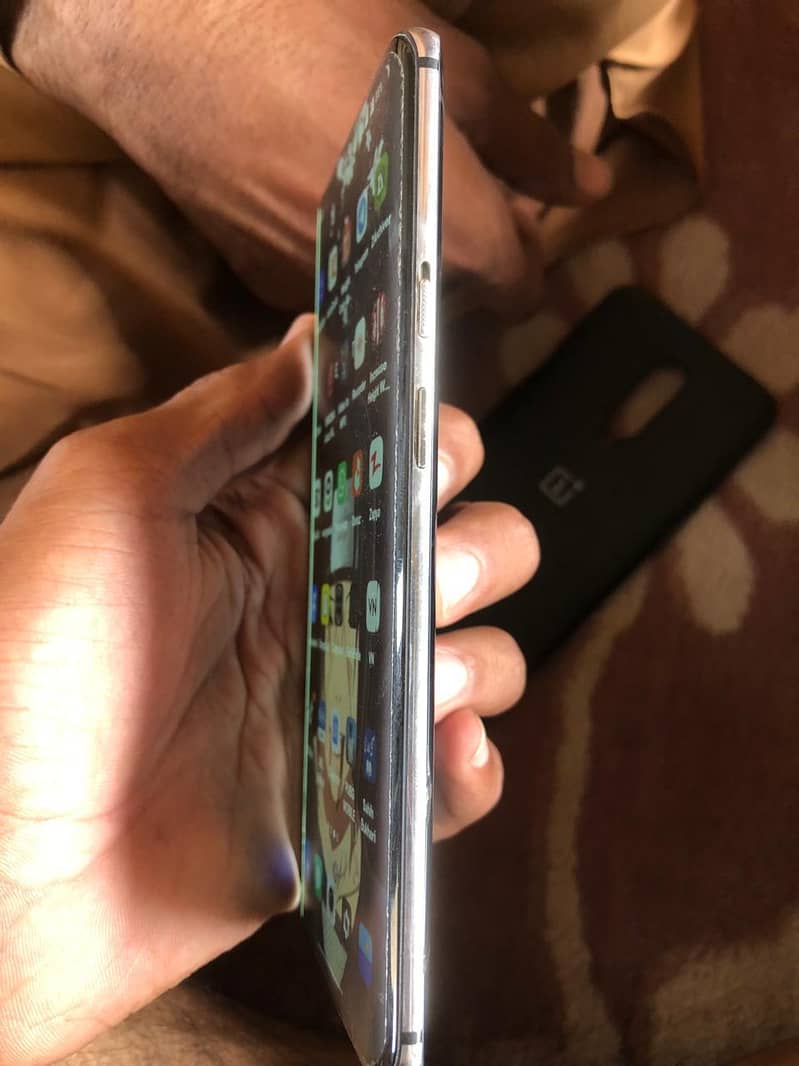 One Plus 7 Pro 2