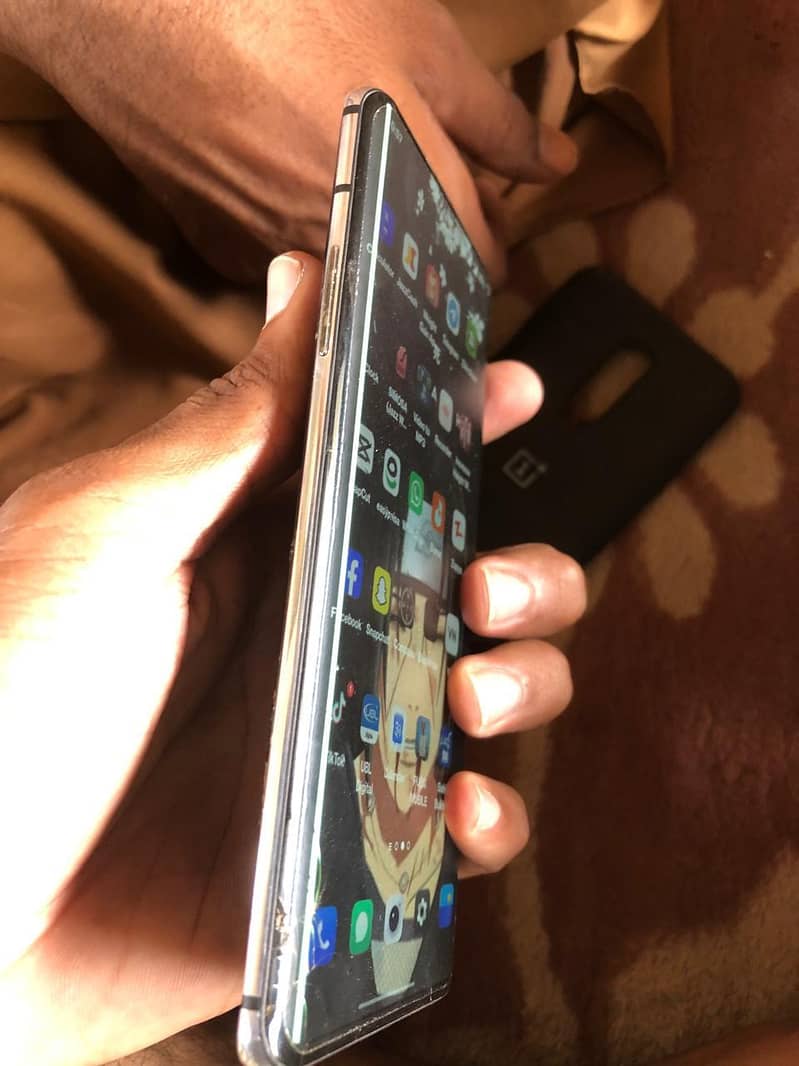 One Plus 7 Pro 4