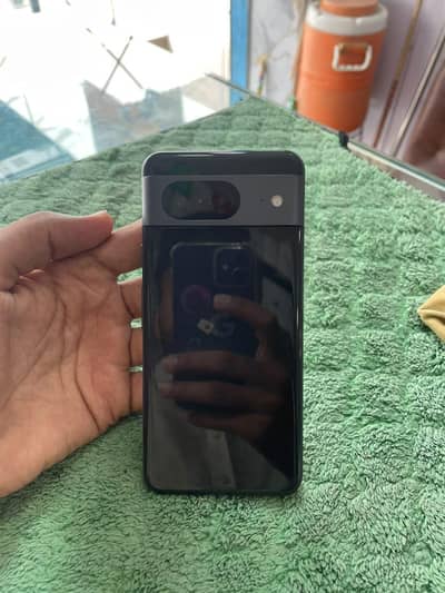 Google Pixel 8