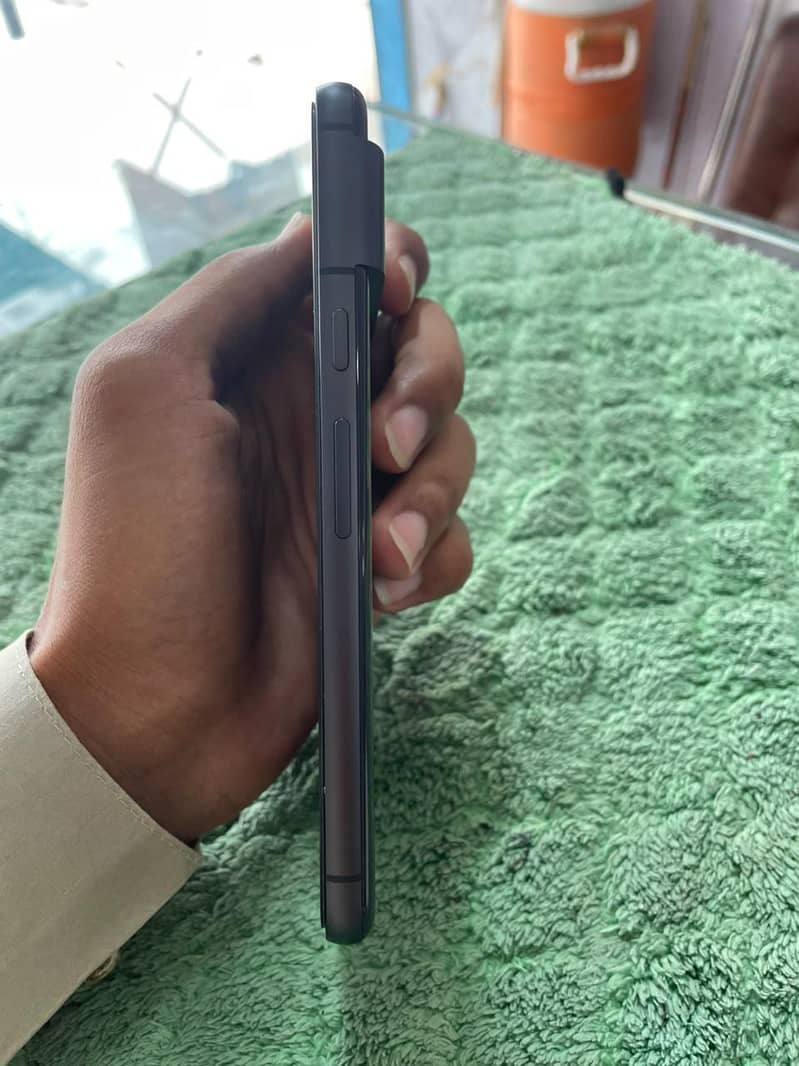 Google Pixel 8 2