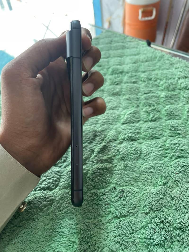 Google Pixel 8 3