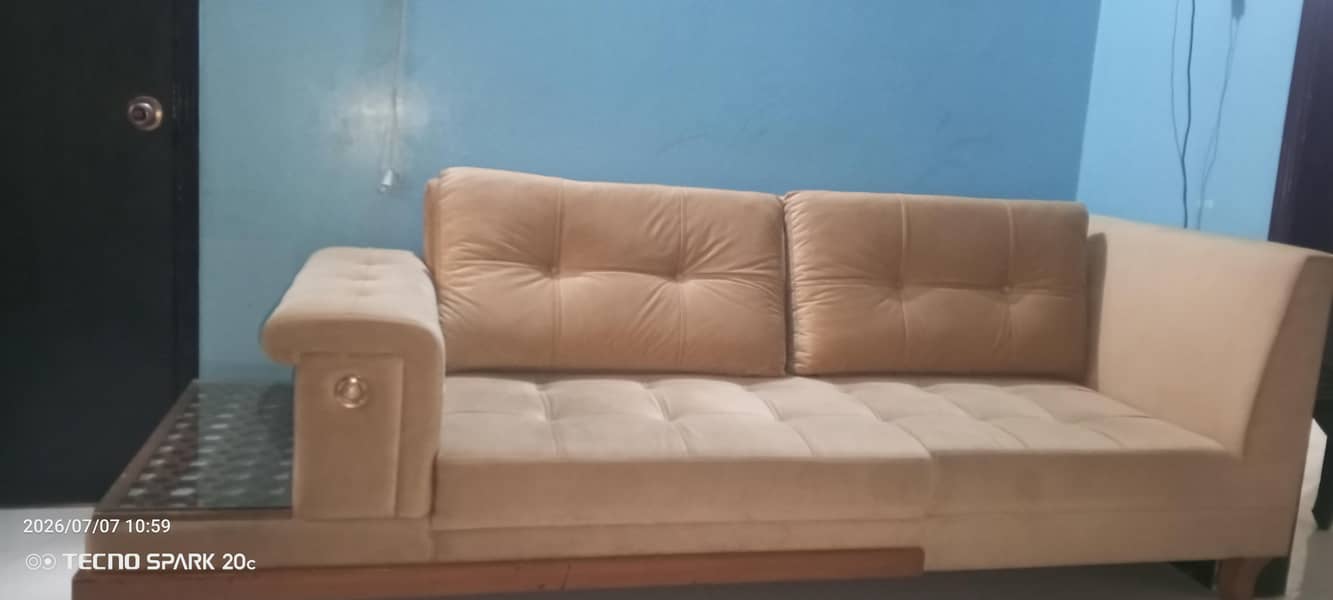 Sofa corner with table 6