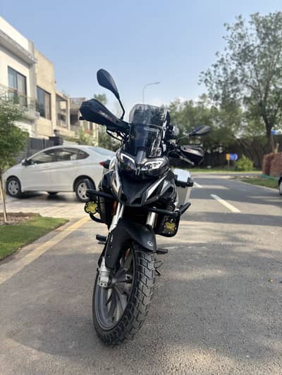 Benelli TRK 251