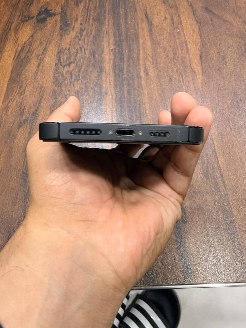 Apple iPhone 14 Pro Max 5