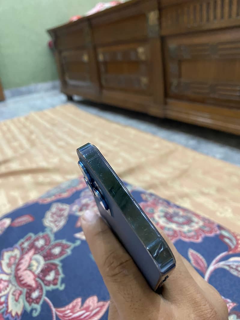 Apple iPhone 12 Pro 8