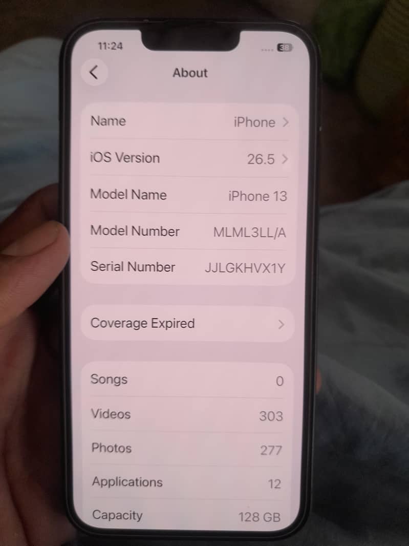 Apple iPhone 13 3