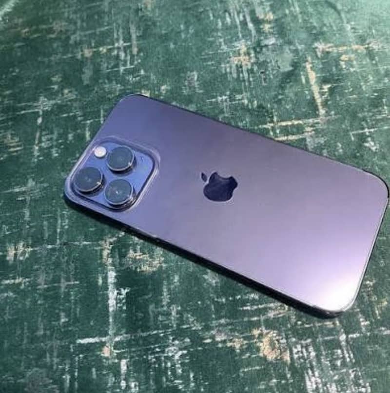 Apple iPhone 14 Pro 0