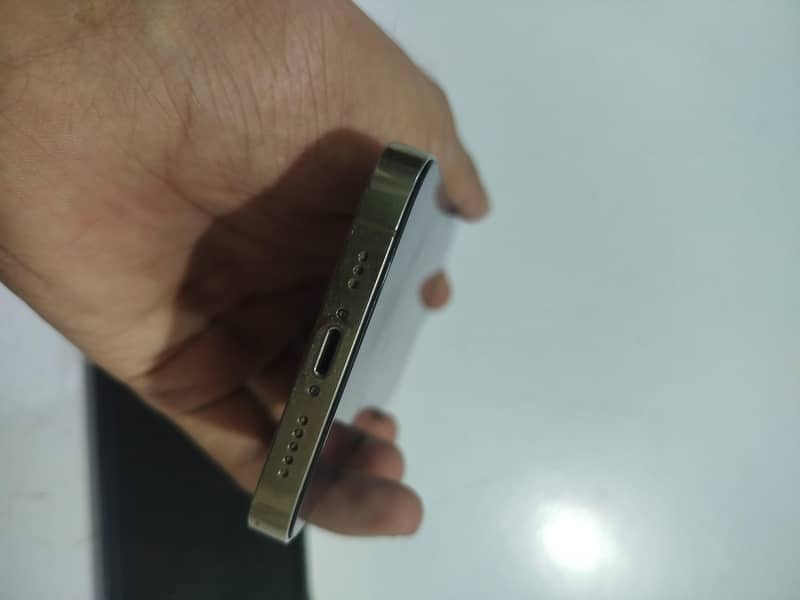 iPhone 12 Pro 2