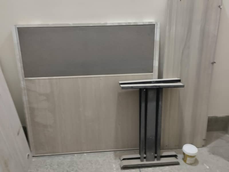 Plus shape workstation for office 1