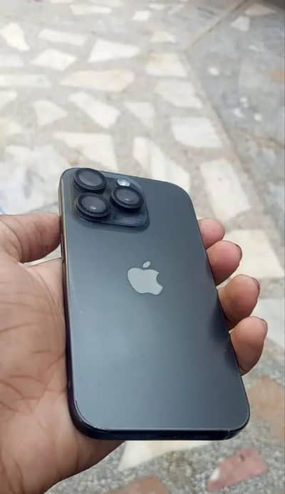 Apple iPhone 15 Pro