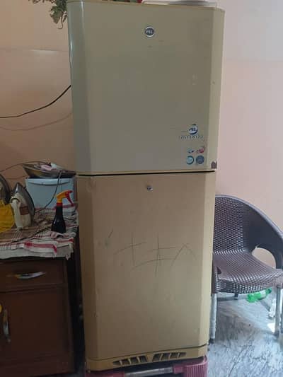 Pel Smart Fridge Full Size For Sale Used