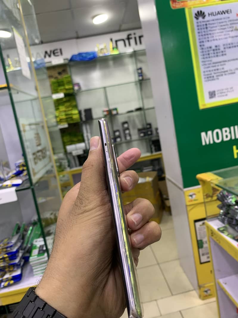 One Plus 8 4