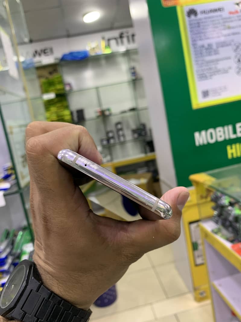 One Plus 8 5