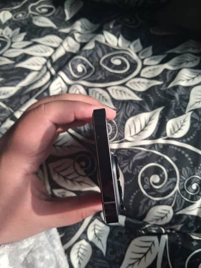 Apple iPhone 14 Pro with box pta approved