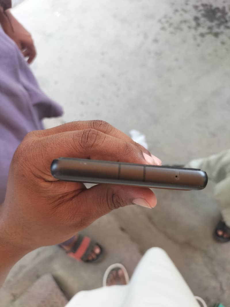 Google Pixel 7a 5