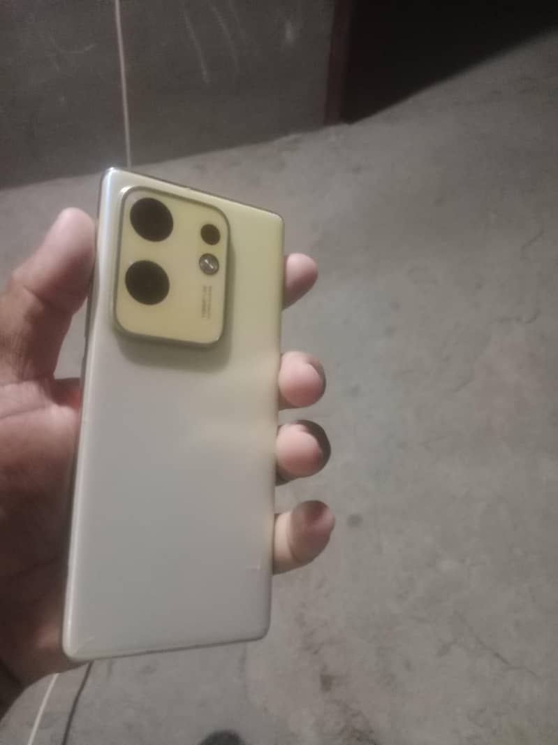 Infinix Zero 30 2