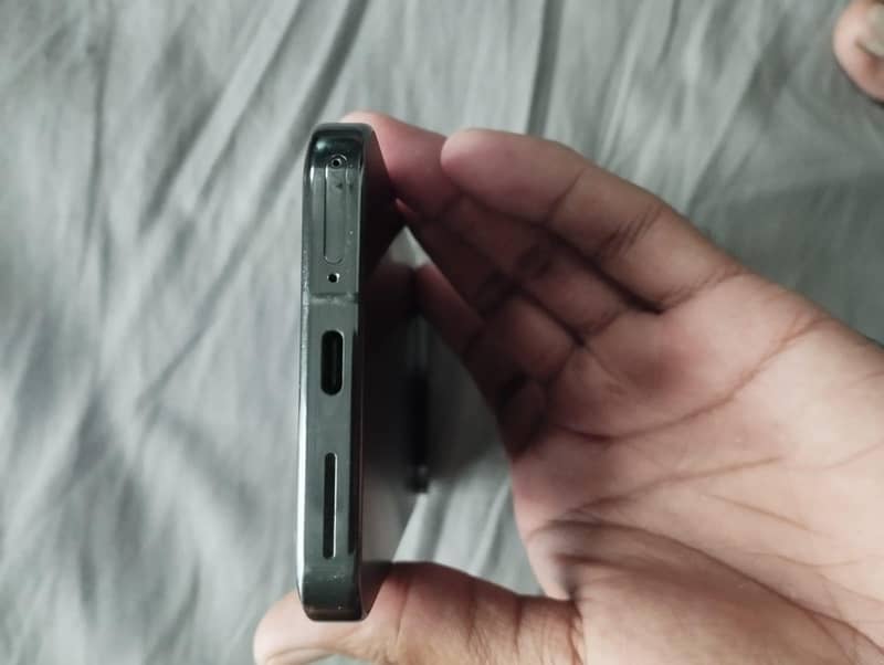 Google pixel 9 pro 2