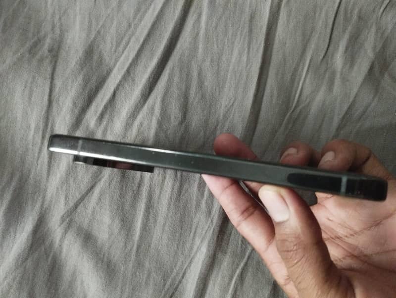 Google pixel 9 pro 3