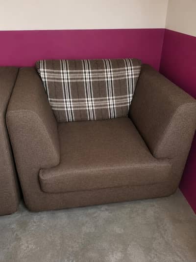 Brown Fabric 3 Seater sofa +2 Single Seater Chairs |Check Back Cushion