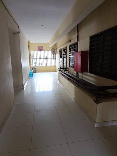 Get In Touch Now To Buy A Prime Location 3000 Square Feet Flat In North Nazimabad - Block A