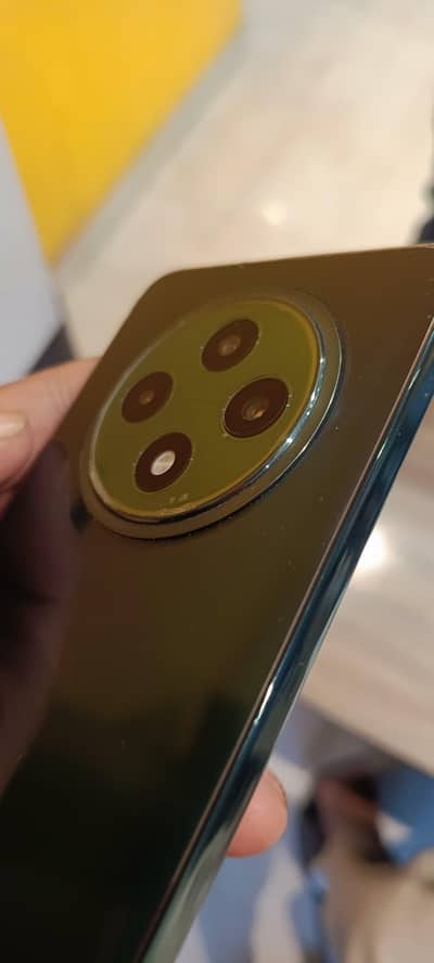 OPPO Reno12 F