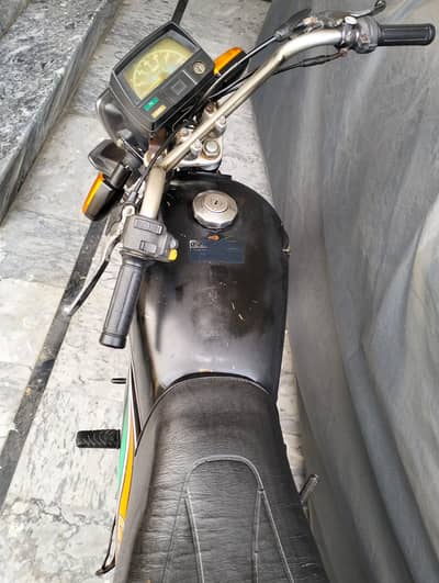 Honda CD 70 2016 Model Black Edition Well Maintained