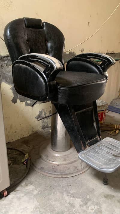 hair cut chair