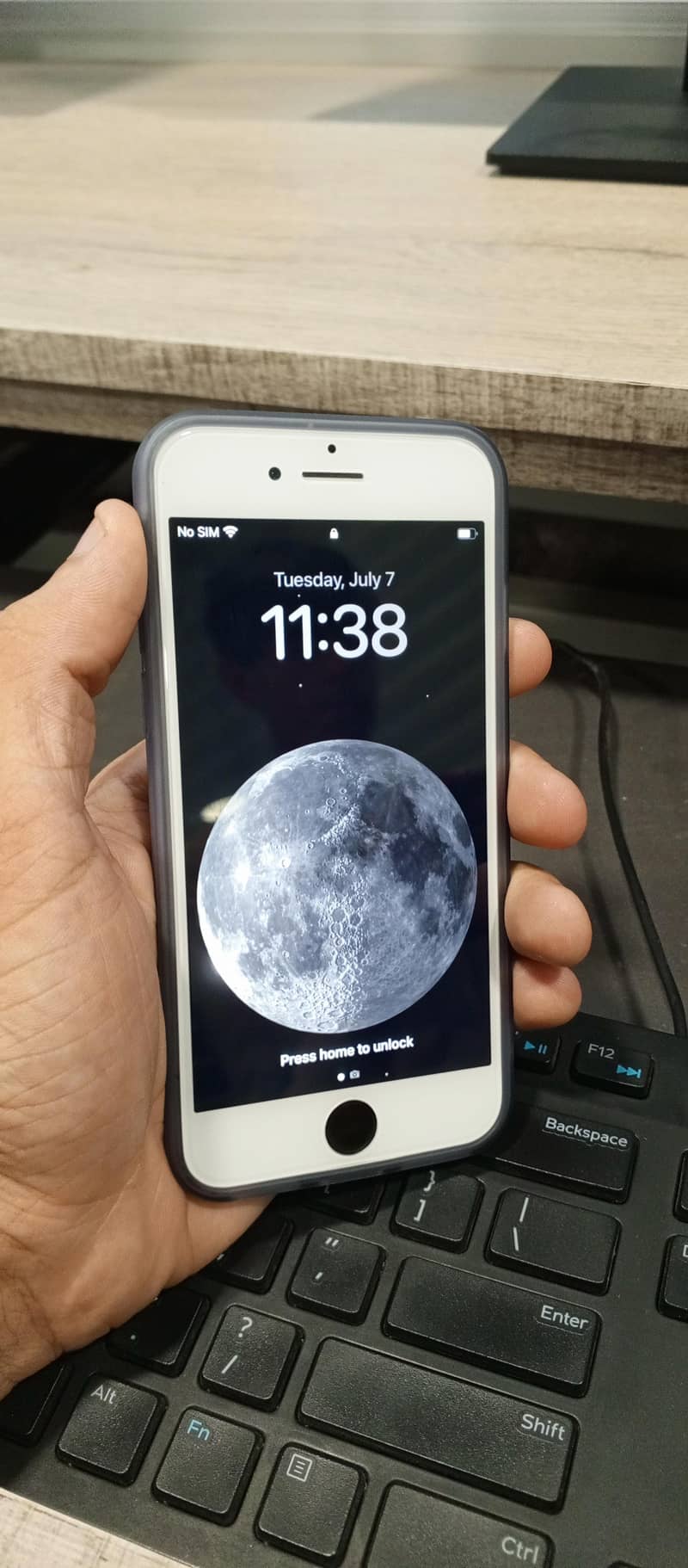 Apple iPhone SE 0