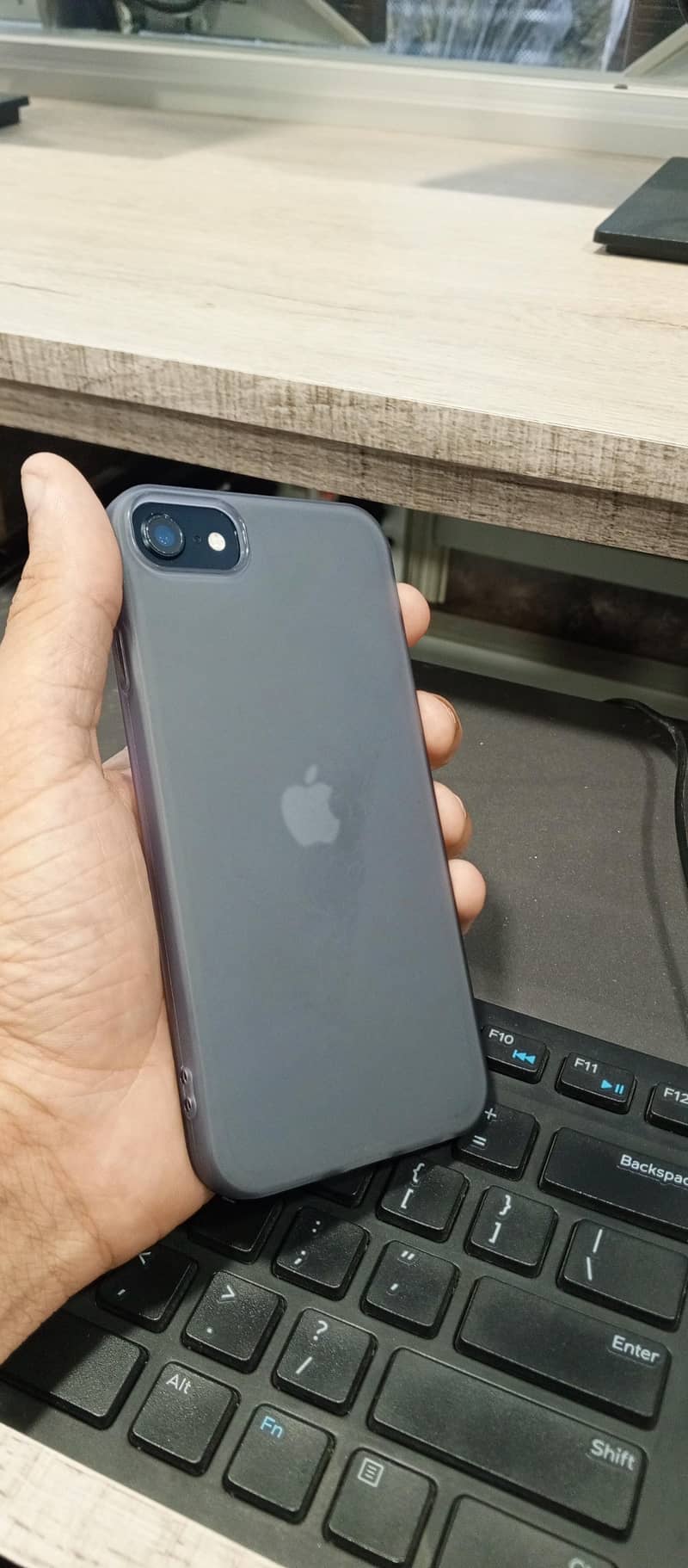 Apple iPhone SE 2