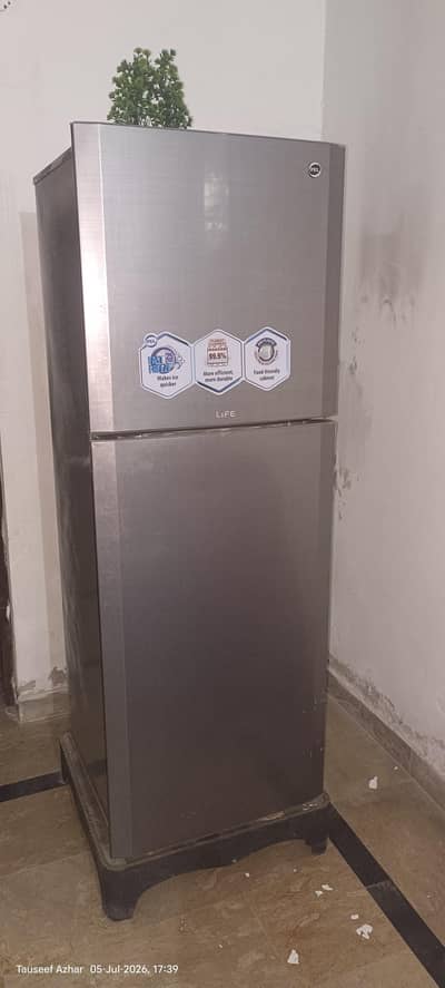 Pel refrigerator Life 2550