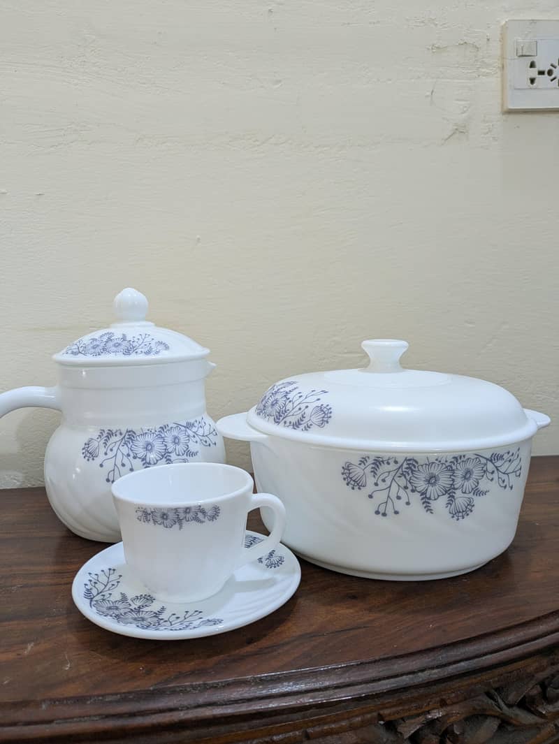 Dinner set 3