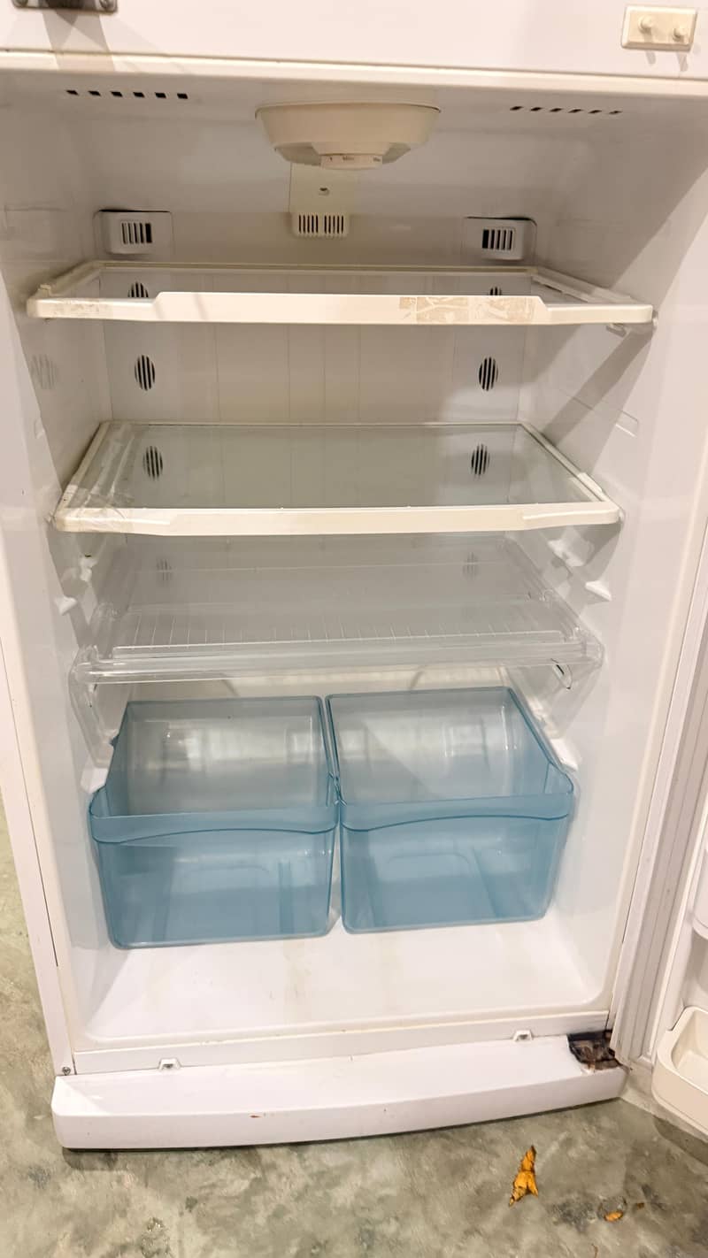 Refrigerator 6