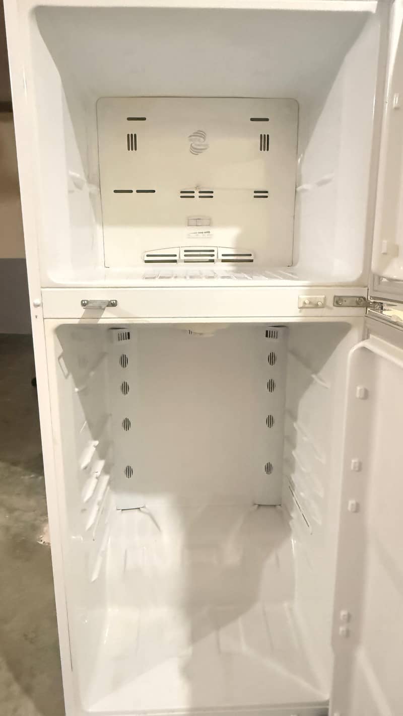 Refrigerator 7